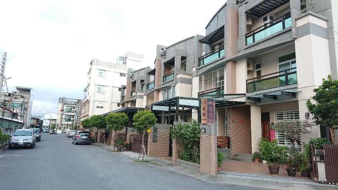 2013 Homestay T'ai-tung Exteriör bild